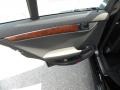 Black - C 300 Sport Photo No. 8