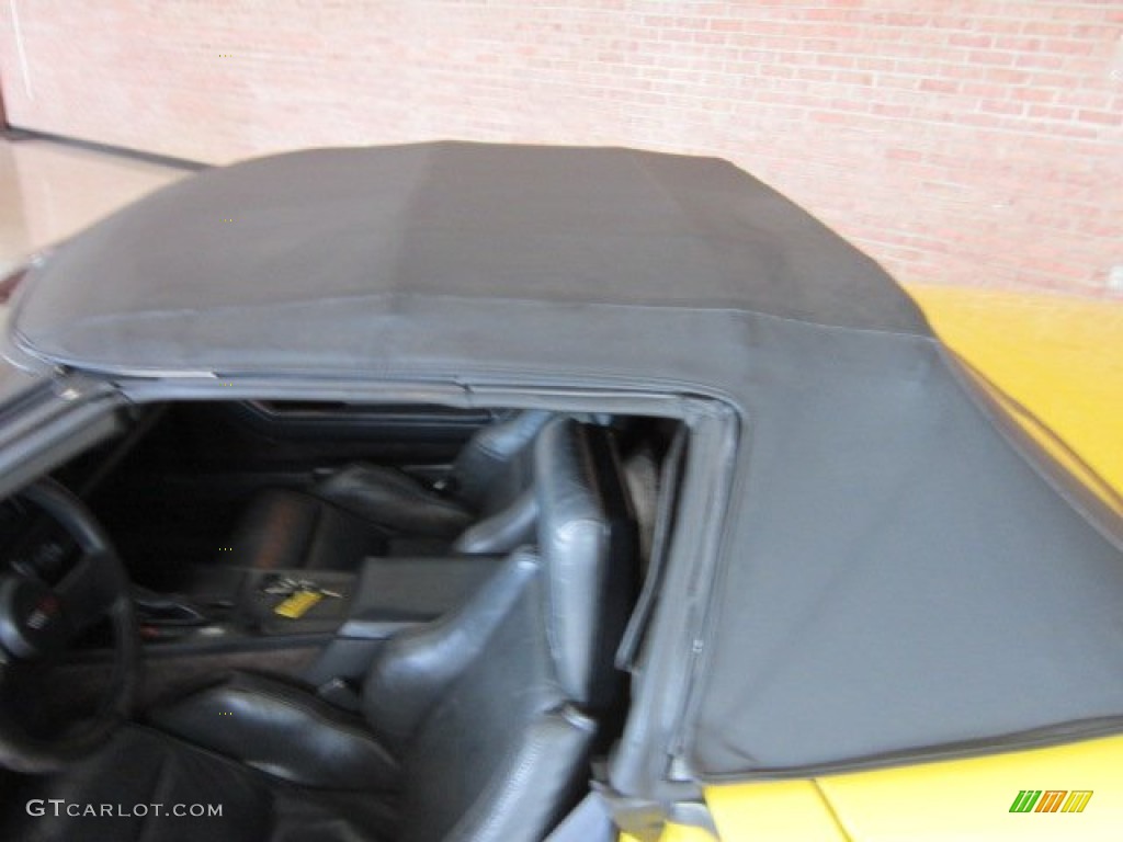 1986 Corvette Convertible - Yellow / Black photo #18