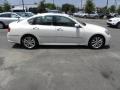Moonlight White - M 35 Sedan Photo No. 13