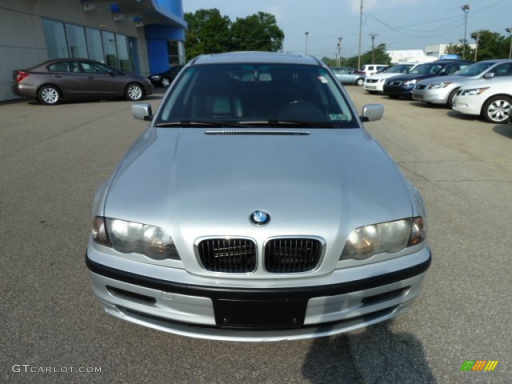 2001 3 Series 325xi Sedan - Titanium Silver Metallic / Black photo #8