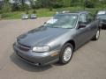 Medium Gray Metallic - Malibu Sedan Photo No. 3