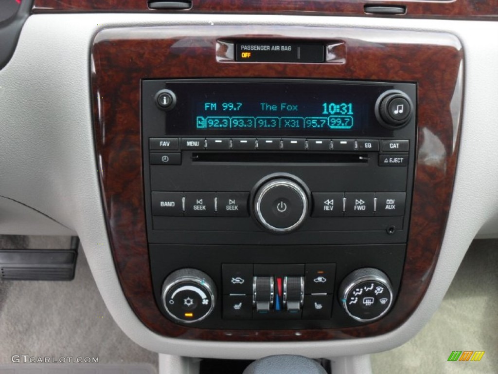 2010 Impala LT - Cyber Gray Metallic / Gray photo #10