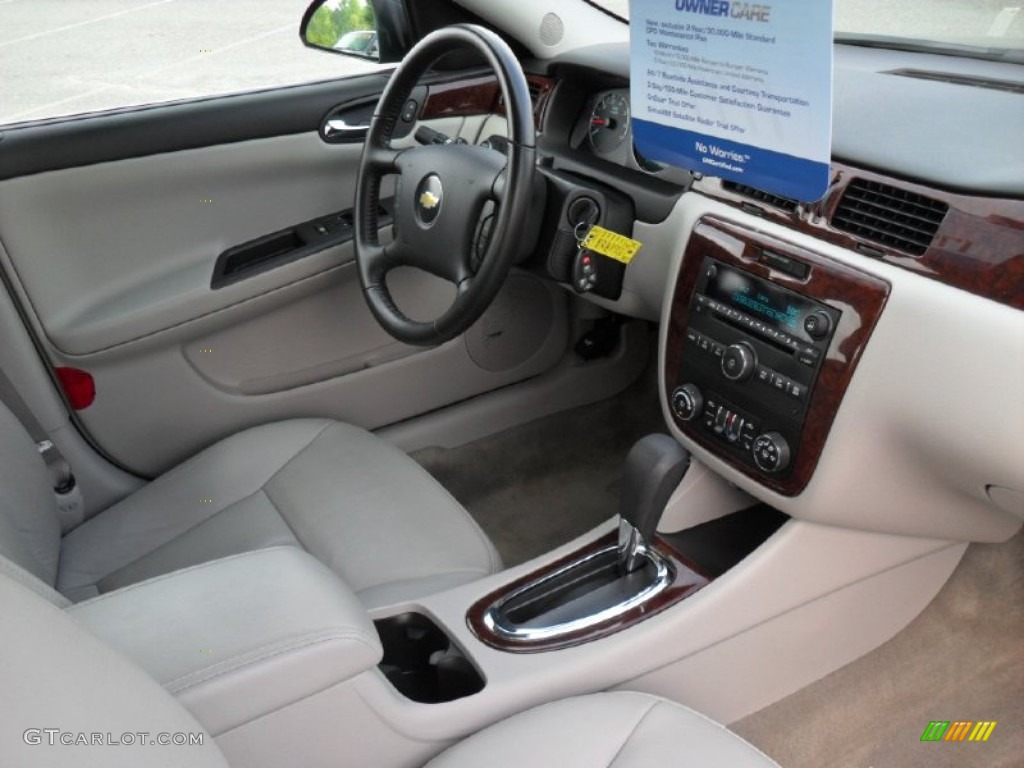 2010 Impala LT - Cyber Gray Metallic / Gray photo #20