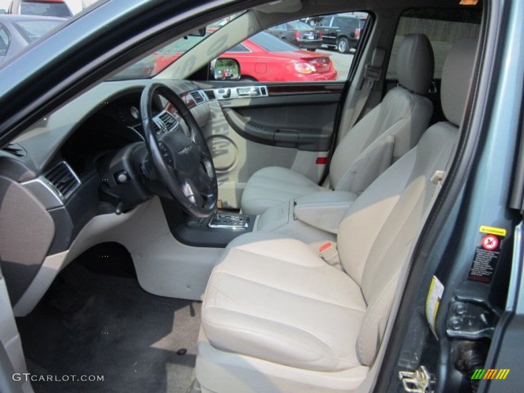 Light Taupe Interior 2005 Chrysler Pacifica Touring AWD Photo #52680777