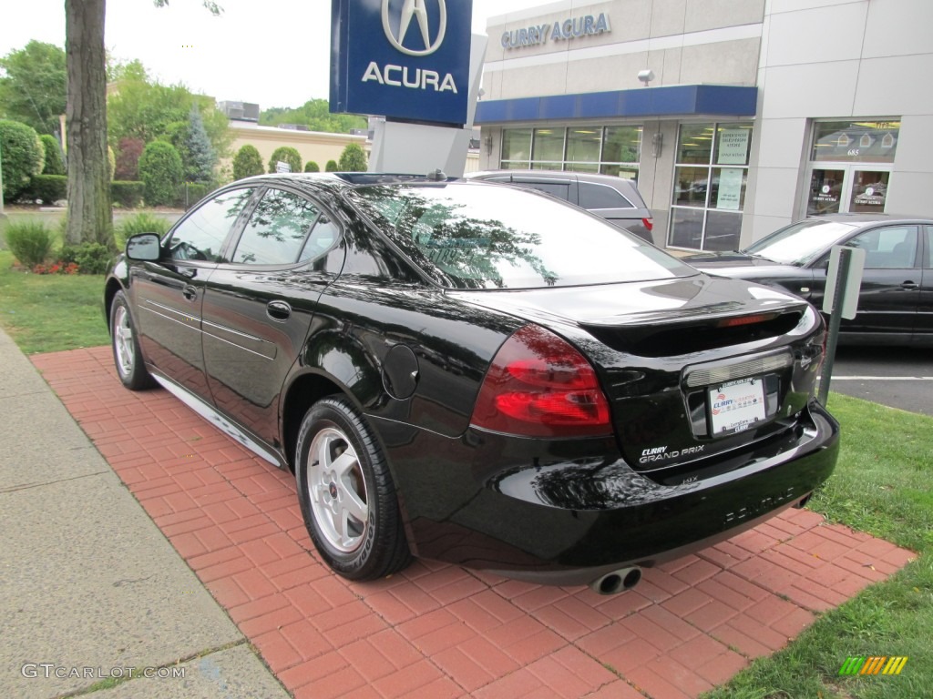 2004 Grand Prix GT Sedan - Black / Dark Pewter photo #7