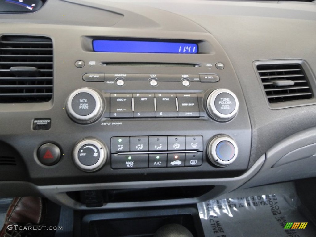 2009 Honda Civic DX-VP Sedan Controls Photo #52683024