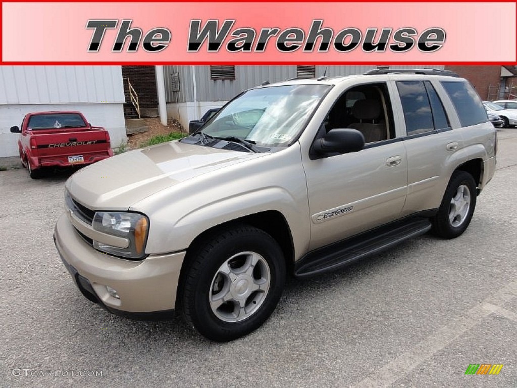 2004 TrailBlazer LT 4x4 - Sandstone Metallic / Light Cashmere photo #1