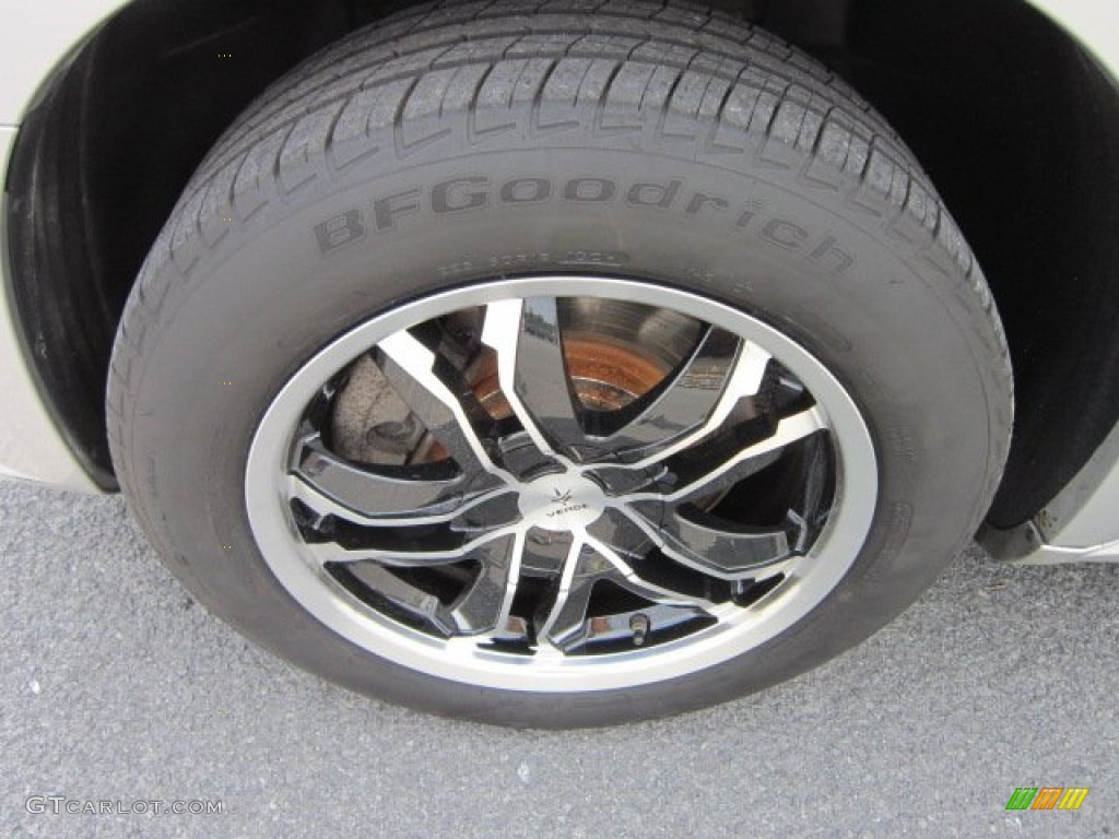 2006 Dodge Magnum R/T AWD Custom Wheels Photo #52685869
