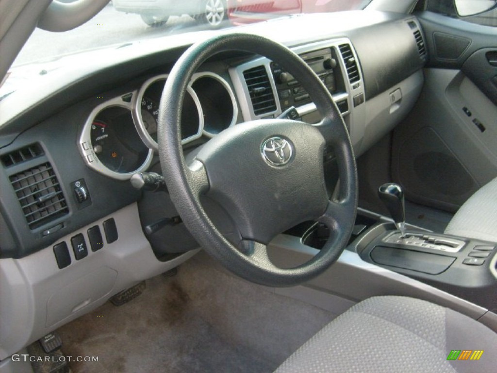 2004 4Runner SR5 4x4 - Galactic Gray Mica / Stone photo #10