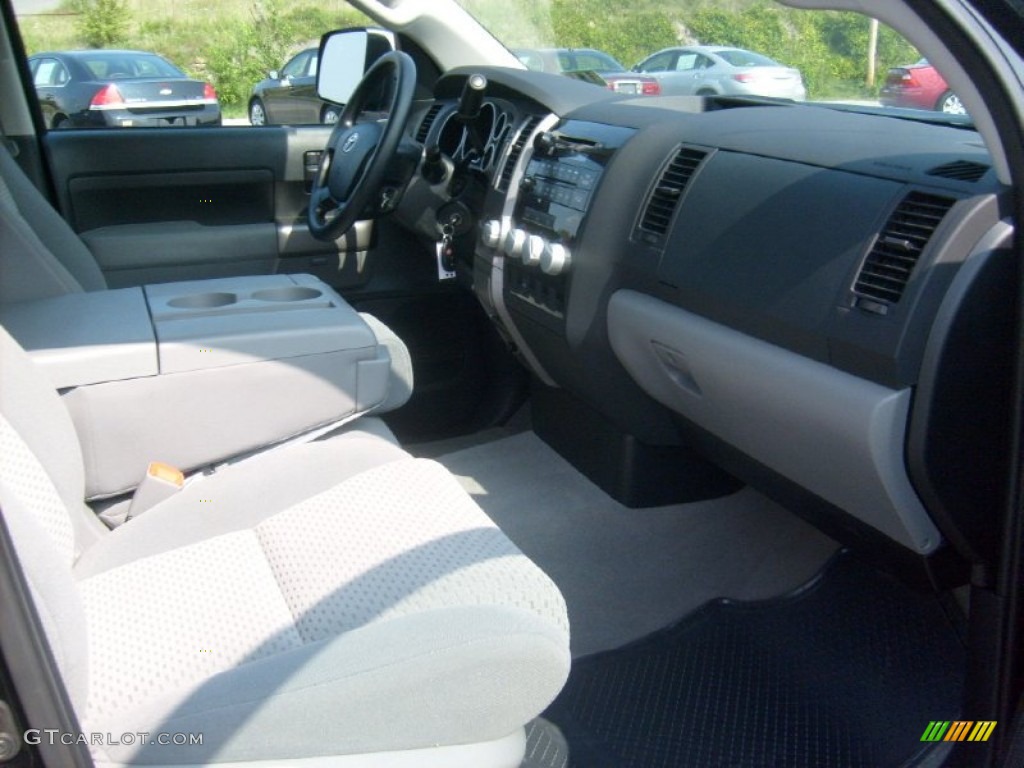 2010 Tundra Double Cab 4x4 - Black / Graphite Gray photo #17