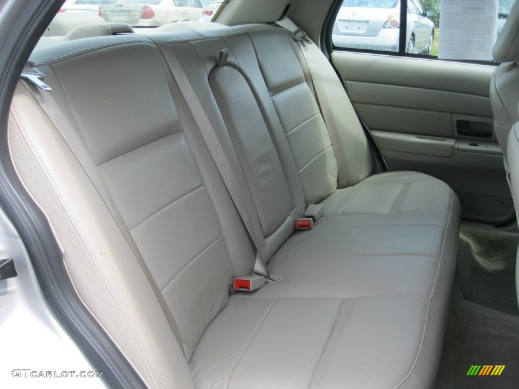 Medium Light Stone Interior 2008 Ford Crown Victoria LX Photo #52691694