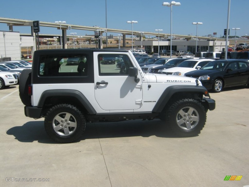 Bright White 2011 Jeep Wrangler Rubicon 4x4 Exterior Photo #52692015