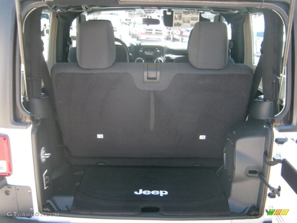 2011 Wrangler Rubicon 4x4 - Bright White / Black/Dark Saddle photo #16