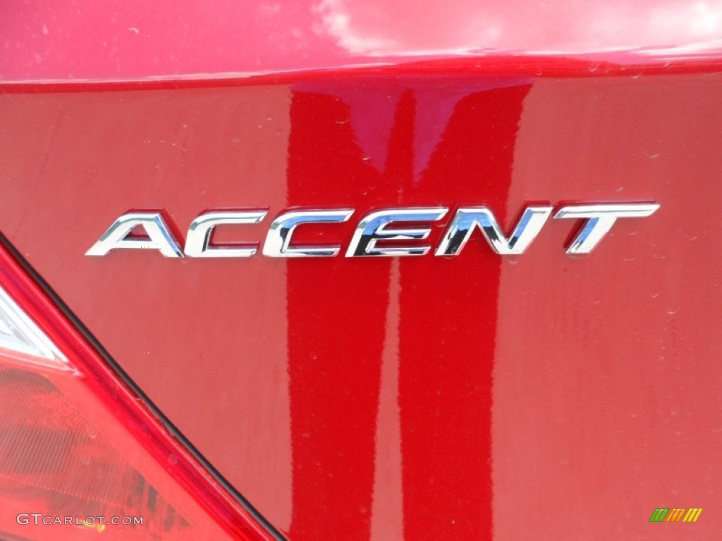 2012 Accent GS 5 Door - Boston Red / Gray photo #15