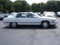 1996 White Cadillac DeVille Sedan  photo #7