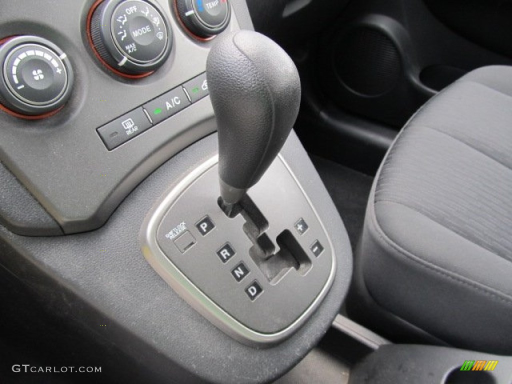 2008 Kia Rondo LX 4 Speed Automatic Transmission Photo #52694373