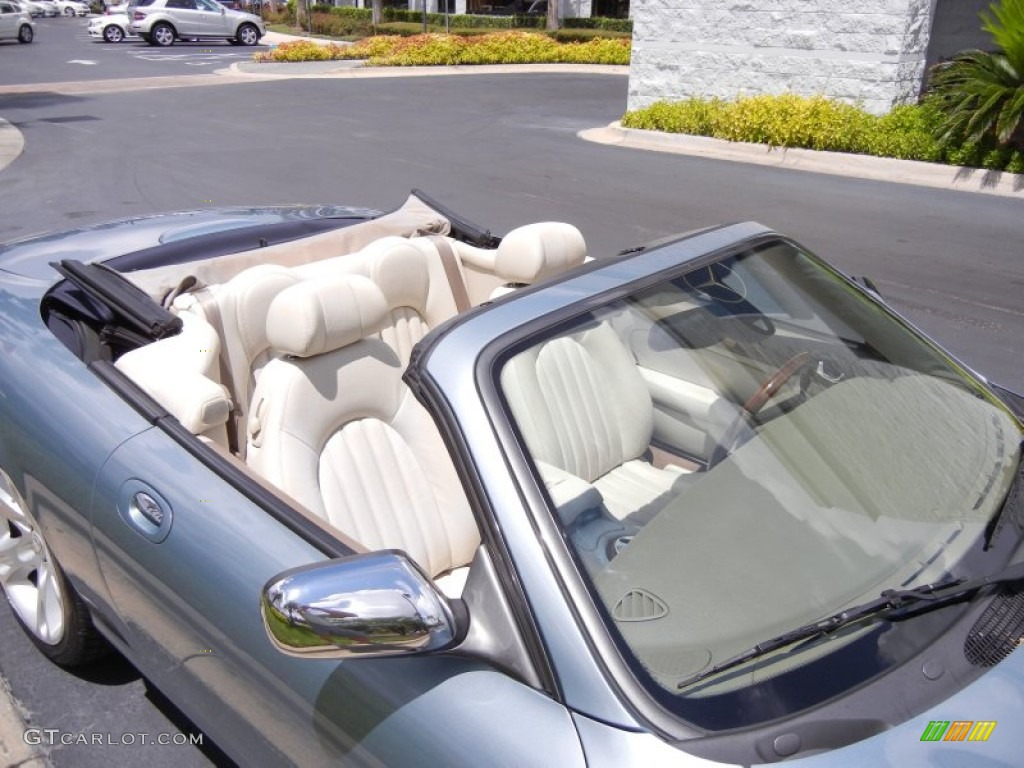 Ivory Interior 2004 Jaguar XK XK8 Convertible Photo #52695399