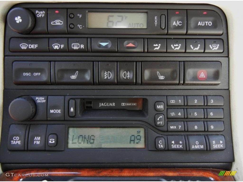 2004 Jaguar XK XK8 Convertible Controls Photo #52695639