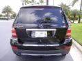 Black - GL 550 4Matic Photo No. 7