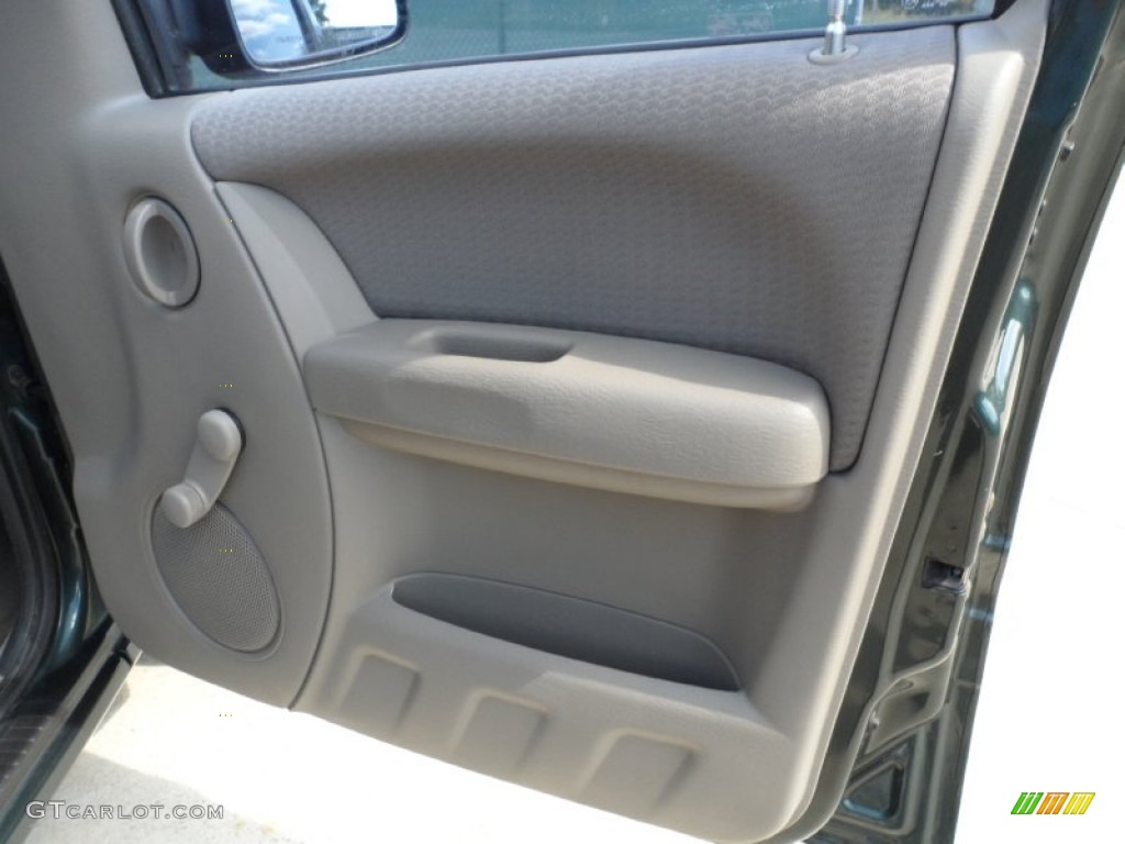 2002 Liberty Sport - Shale Green Metallic / Dark Slate Gray photo #20