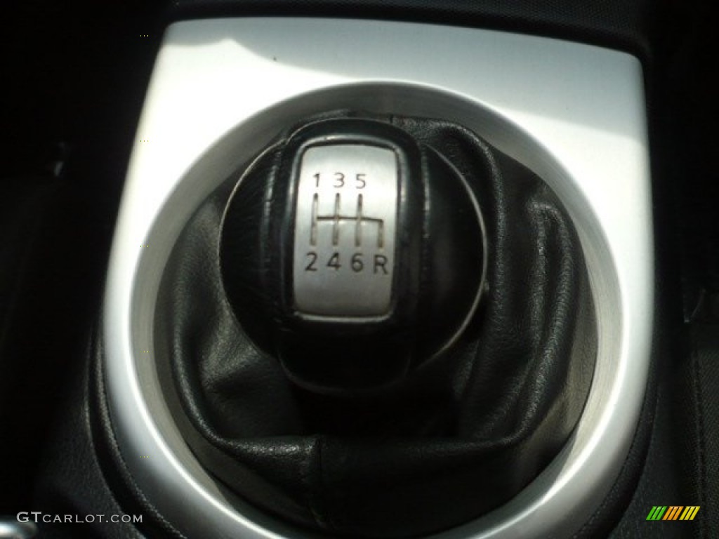 2006 Nissan 350Z Coupe 6 Speed Manual Transmission Photo #52699041