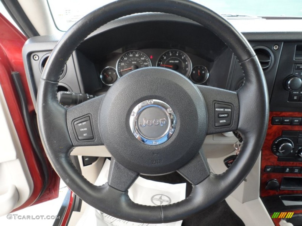 2007 Jeep Commander Limited Saddle Brown Steering Wheel Photo #52699671