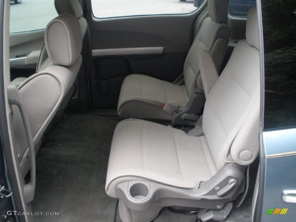 Gray Interior 2009 Nissan Quest 3.5 S Photo #52701498