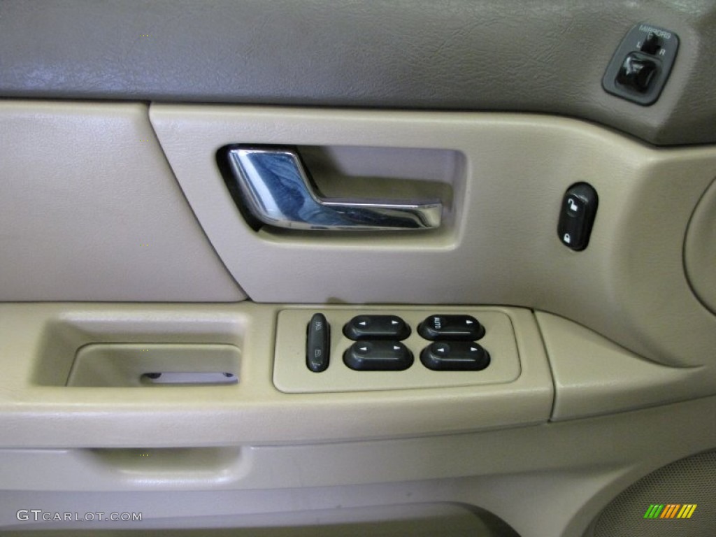 2000 Ford Taurus SEL Controls Photo #52701813