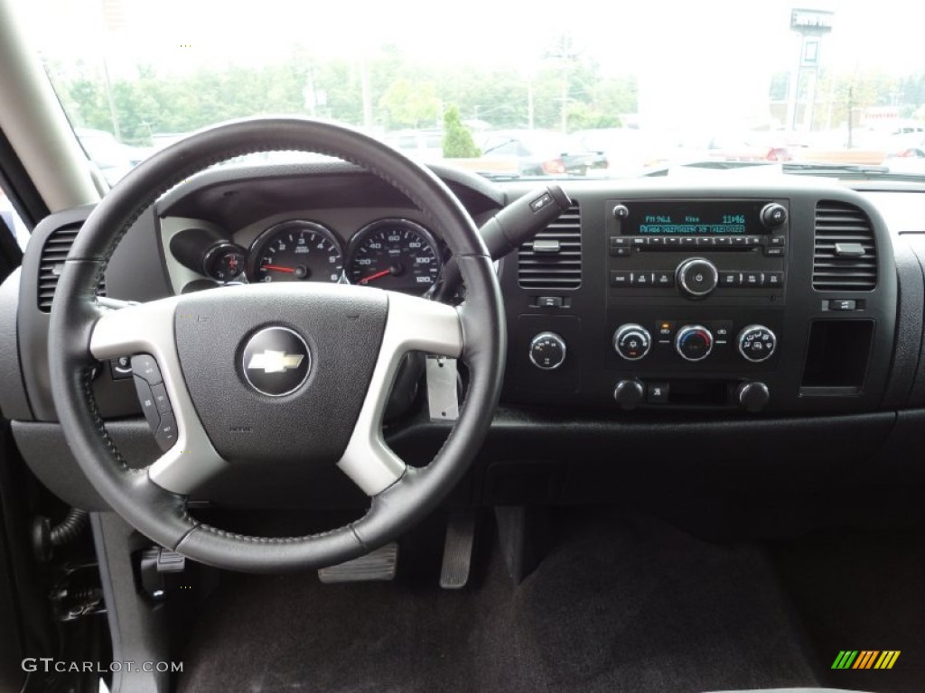 2009 Chevrolet Silverado 1500 LT Extended Cab 4x4 Ebony Dashboard Photo #52703106