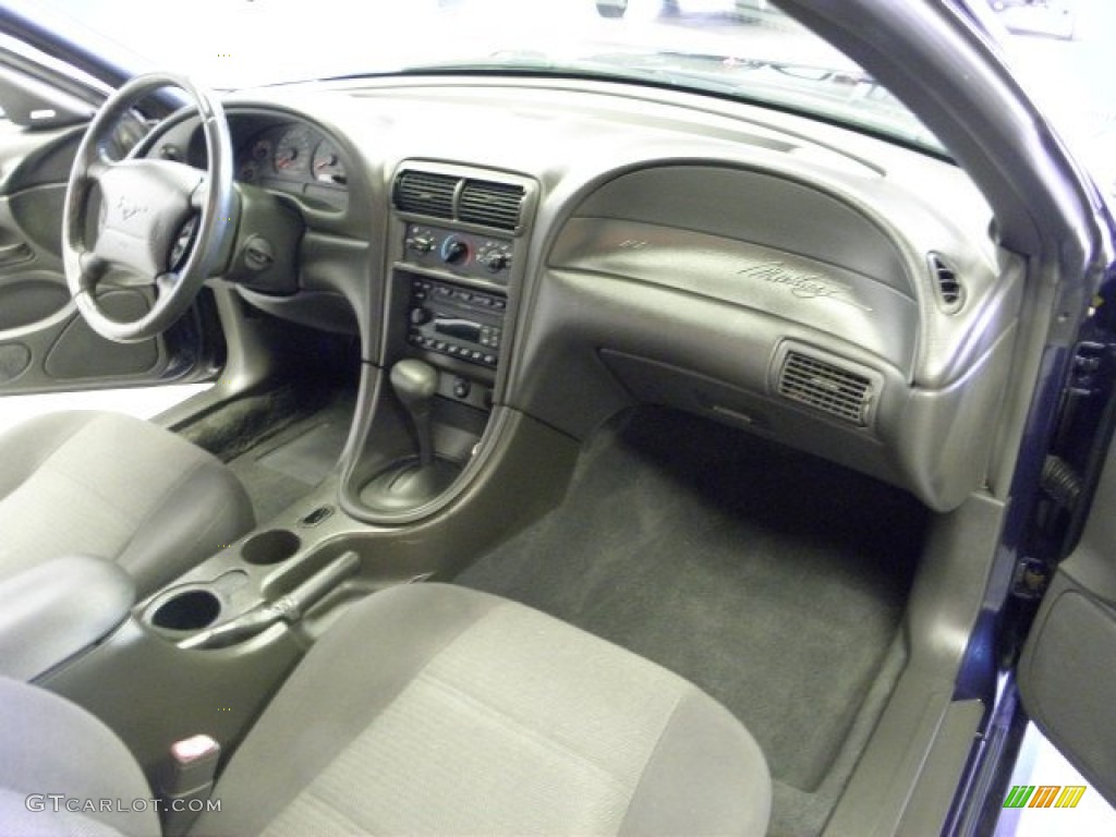 2002 Mustang V6 Coupe - True Blue Metallic / Dark Charcoal photo #13