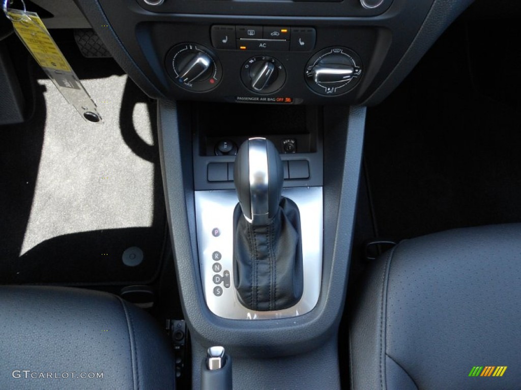 2012 Volkswagen Jetta SE Sedan 6 Speed Tiptronic Automatic Transmission Photo #52705464