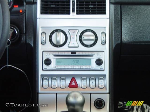 2007 Chrysler Crossfire Coupe Controls Photo #527080