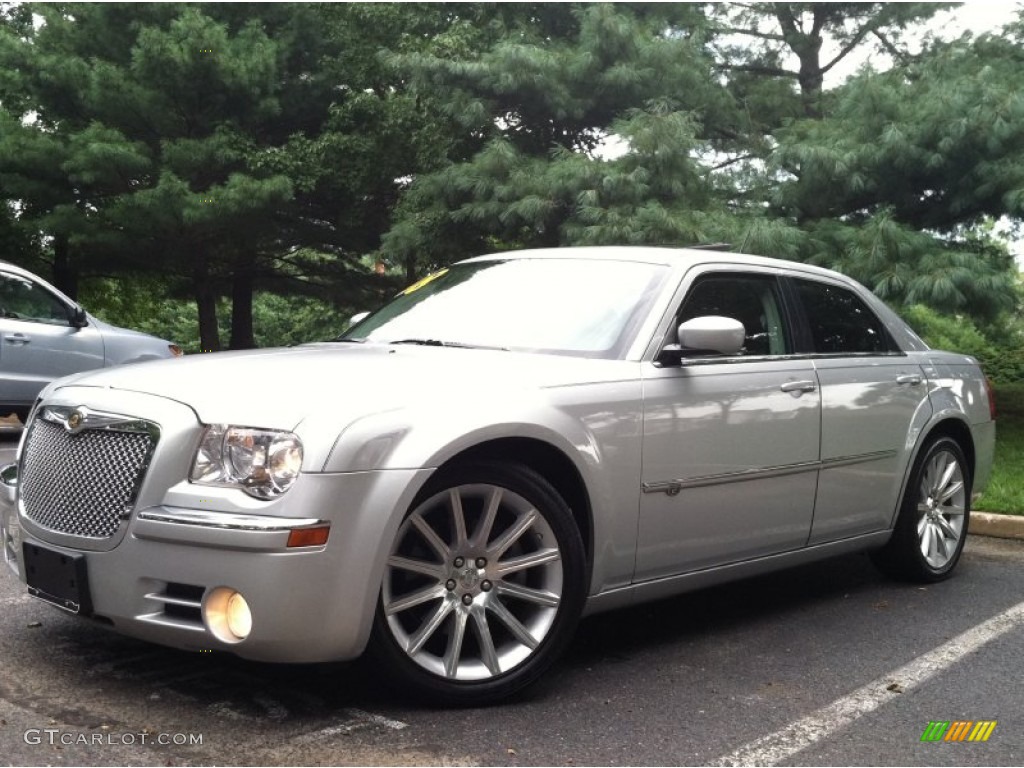 Bright Silver Metallic 2008 Chrysler 300 C HEMI SRT Design Exterior Photo #52709166