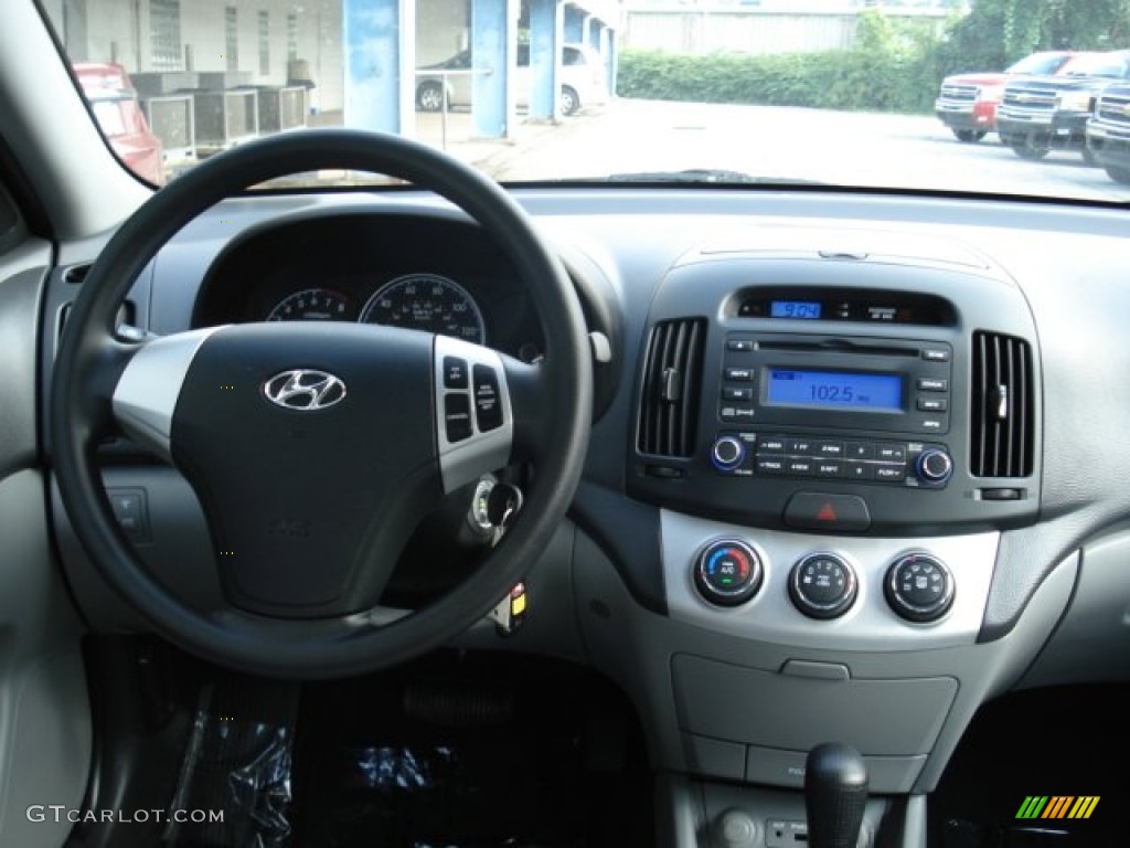 2009 Elantra GLS Sedan - Quicksilver / Gray photo #13