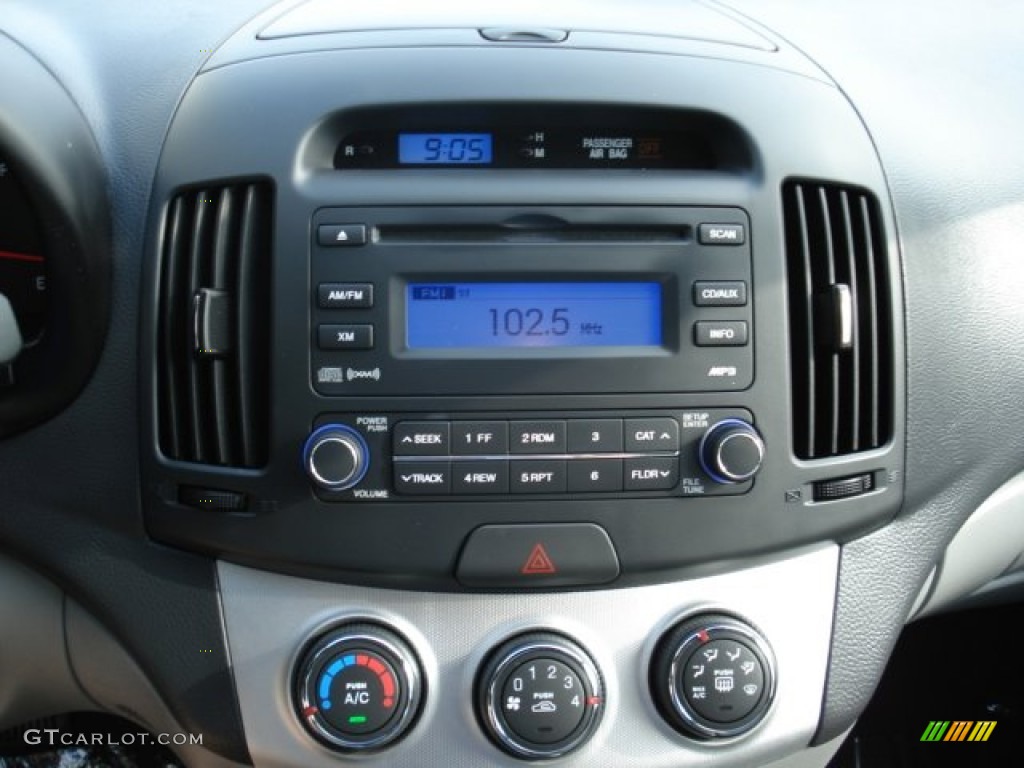 2009 Elantra GLS Sedan - Quicksilver / Gray photo #22