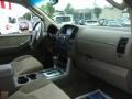 2008 Avalanche White Nissan Pathfinder SE 4x4  photo #31