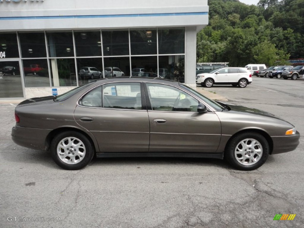 Bronzemist Metallic 2000 Oldsmobile Intrigue GX Exterior Photo #52711359