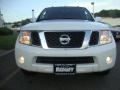 Avalanche White - Pathfinder SE 4x4 Photo No. 11