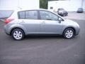 Magnetic Gray - Versa 1.8 SL Hatchback Photo No. 23