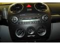 Black Controls Photo for 2007 Volkswagen New Beetle #52714509