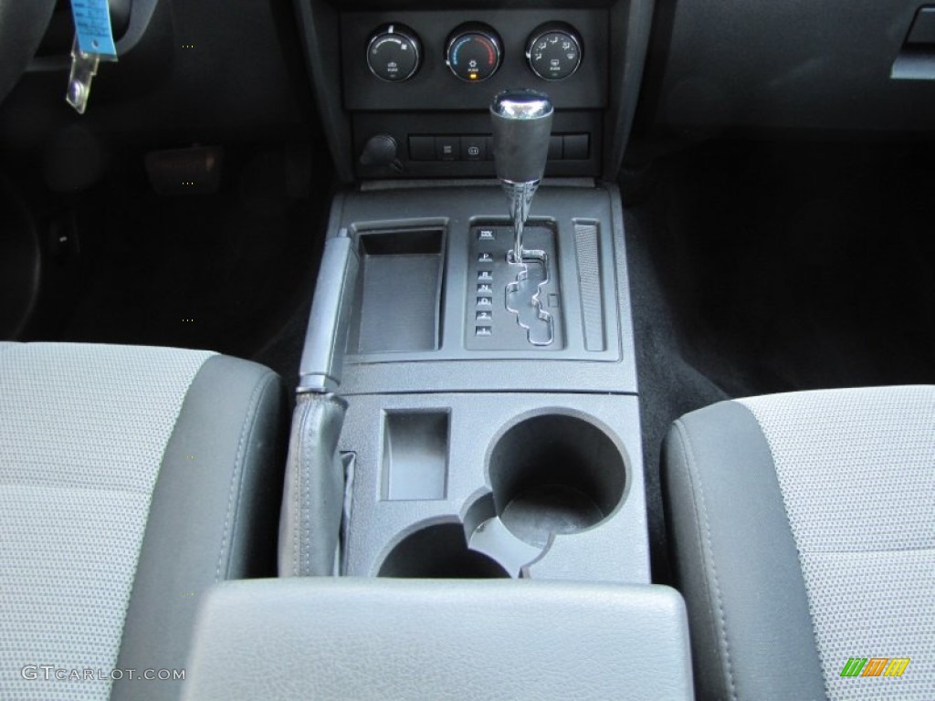2009 Dodge Nitro SE 4 Speed Automatic Transmission Photo #52717743