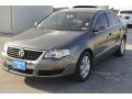 United Gray - Passat Turbo Sedan Photo No. 3