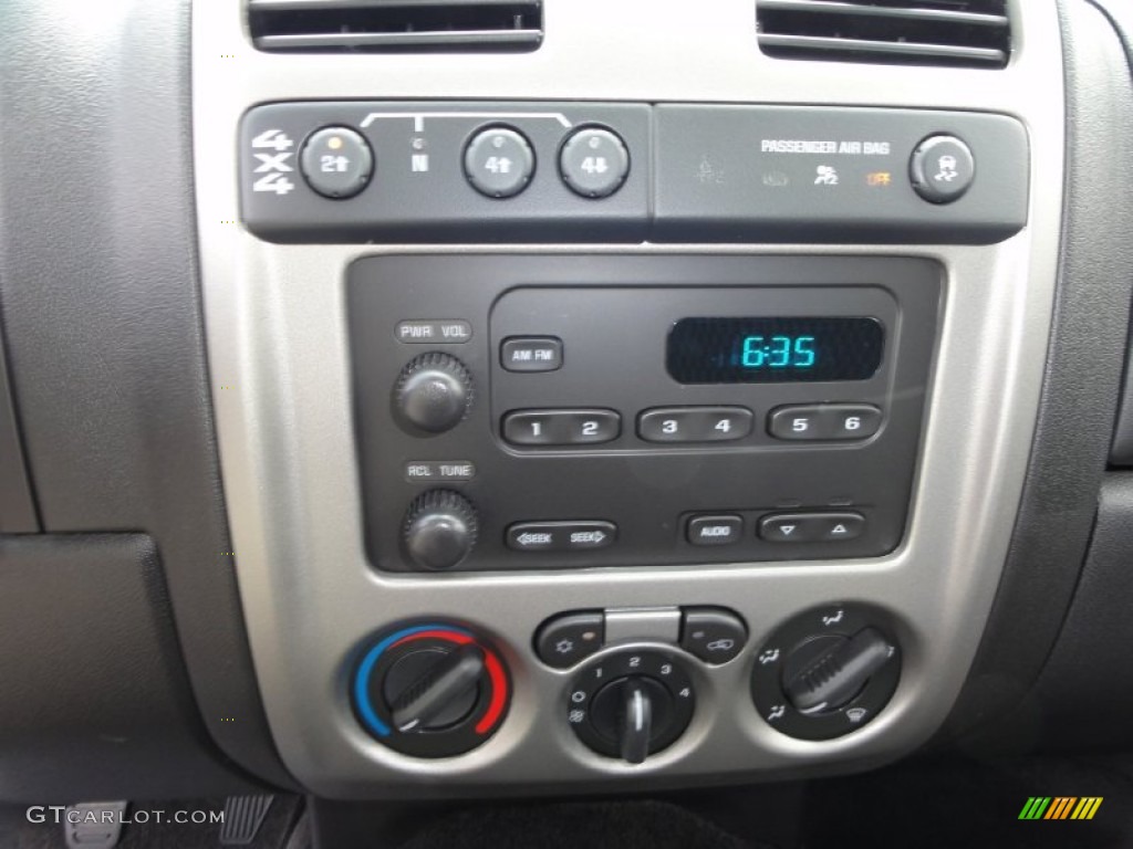 2011 Chevrolet Colorado Work Truck Extended Cab Controls Photos