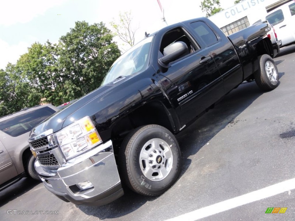 2011 Silverado 2500HD LT Extended Cab 4x4 - Black / Ebony photo #1