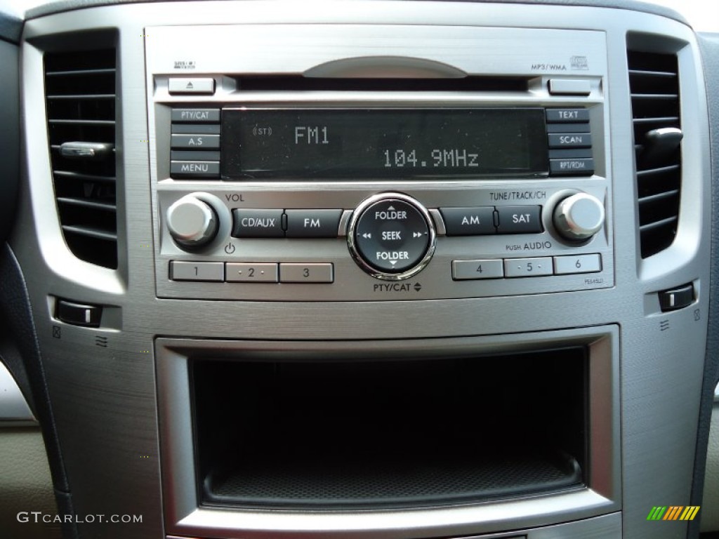 2011 Subaru Outback 2.5i Wagon Controls Photo #52720434