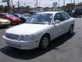 Clear White - Optima LX V6 Photo No. 4