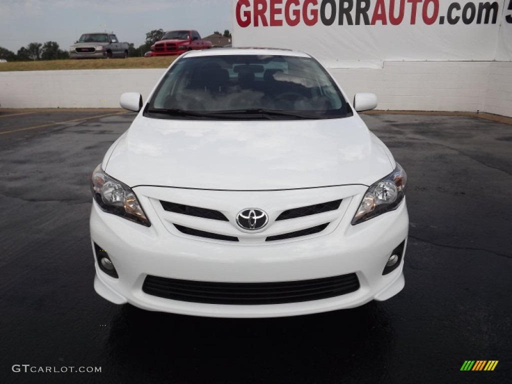 2011 Corolla S - Super White / Dark Charcoal photo #2