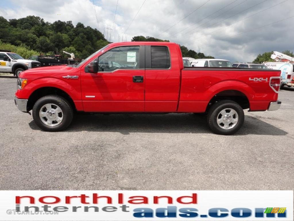 2011 F150 XLT SuperCab 4x4 - Race Red / Steel Gray photo #5