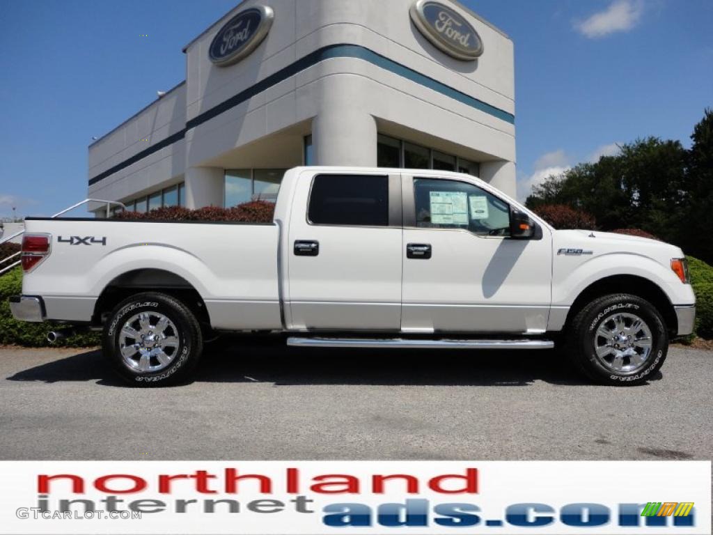 2011 F150 XLT SuperCrew 4x4 - Oxford White / Steel Gray photo #1