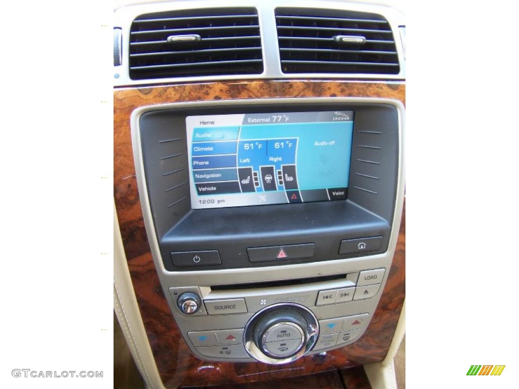 2009 Jaguar XK XK8 Pearlescent Diamond Edition Convertible Controls Photos